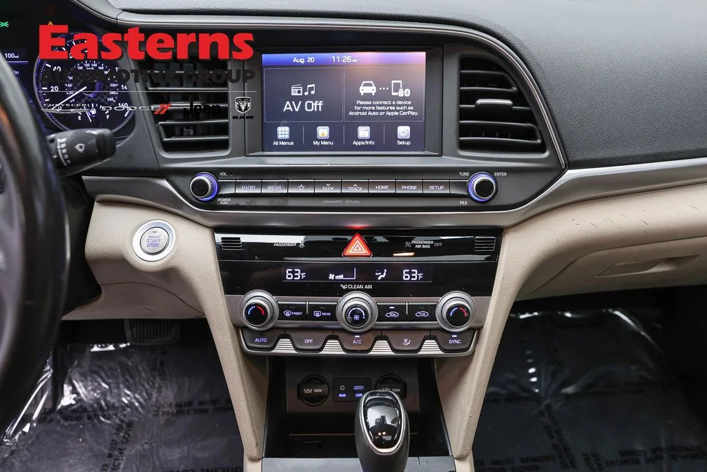 Used 2019 Red Hyundai Value Edition image 13