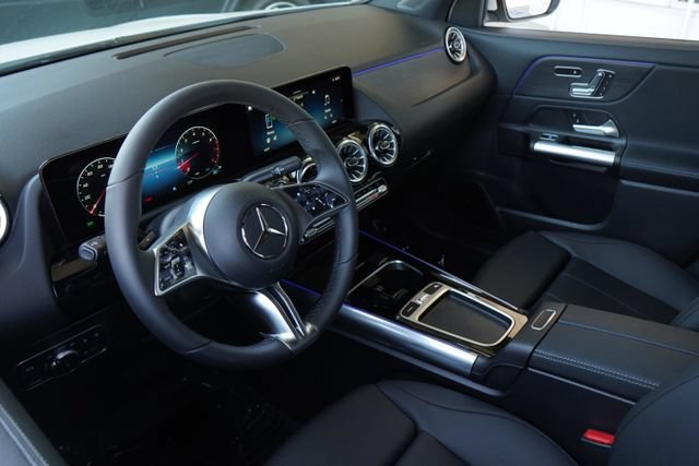 New 2026 Polar White Mercedes-Benz GLA 250 image 47