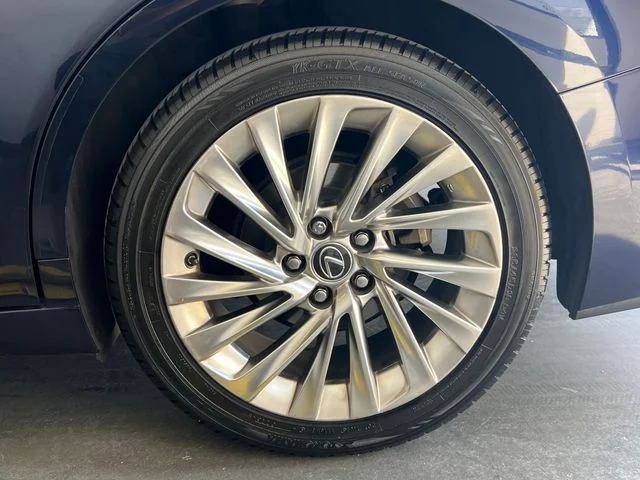 Used 2020 Nightfall Mica Lexus 350 Luxury image 12