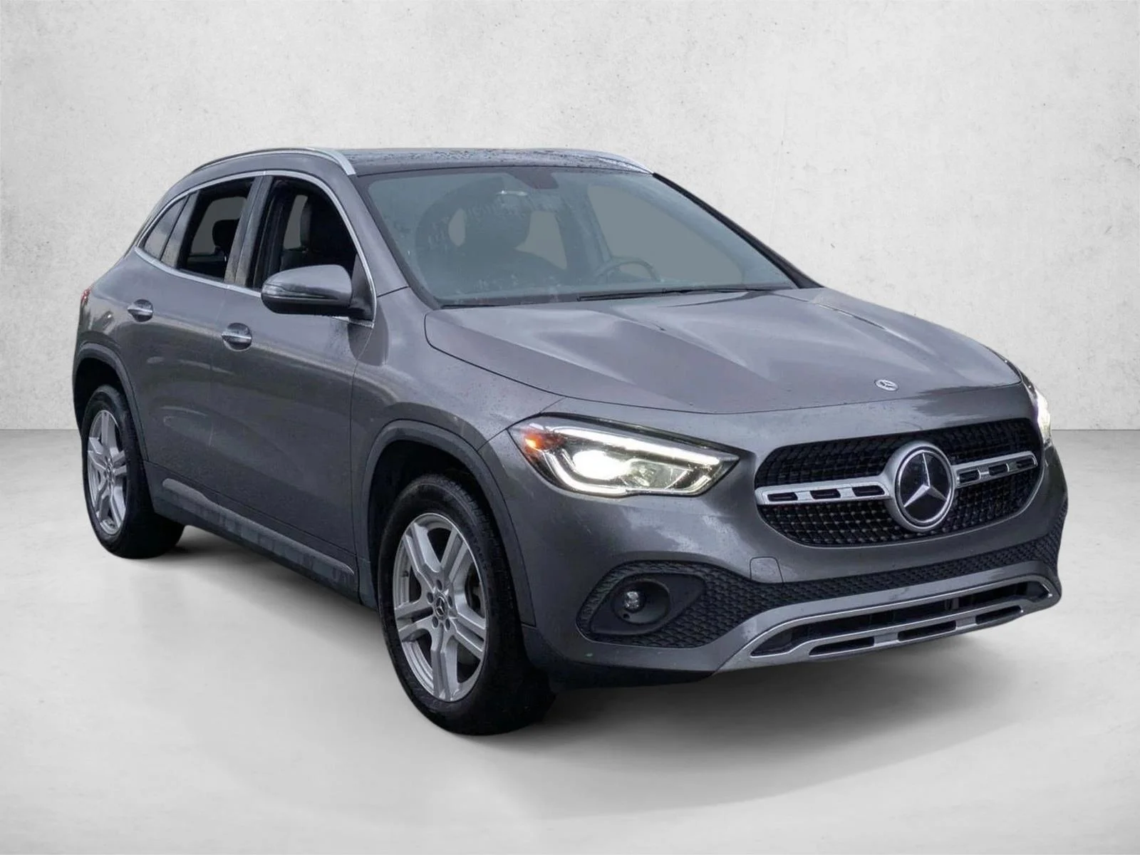 Used 2023 Mountain Grey Metallic Mercedes-Benz GLA 250 image 2