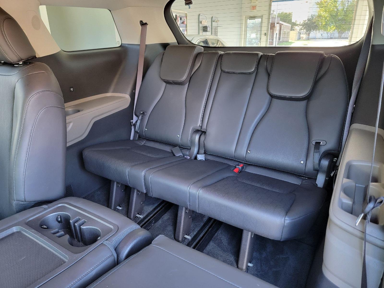 2026 Kia Carnival LXS - Photo 33