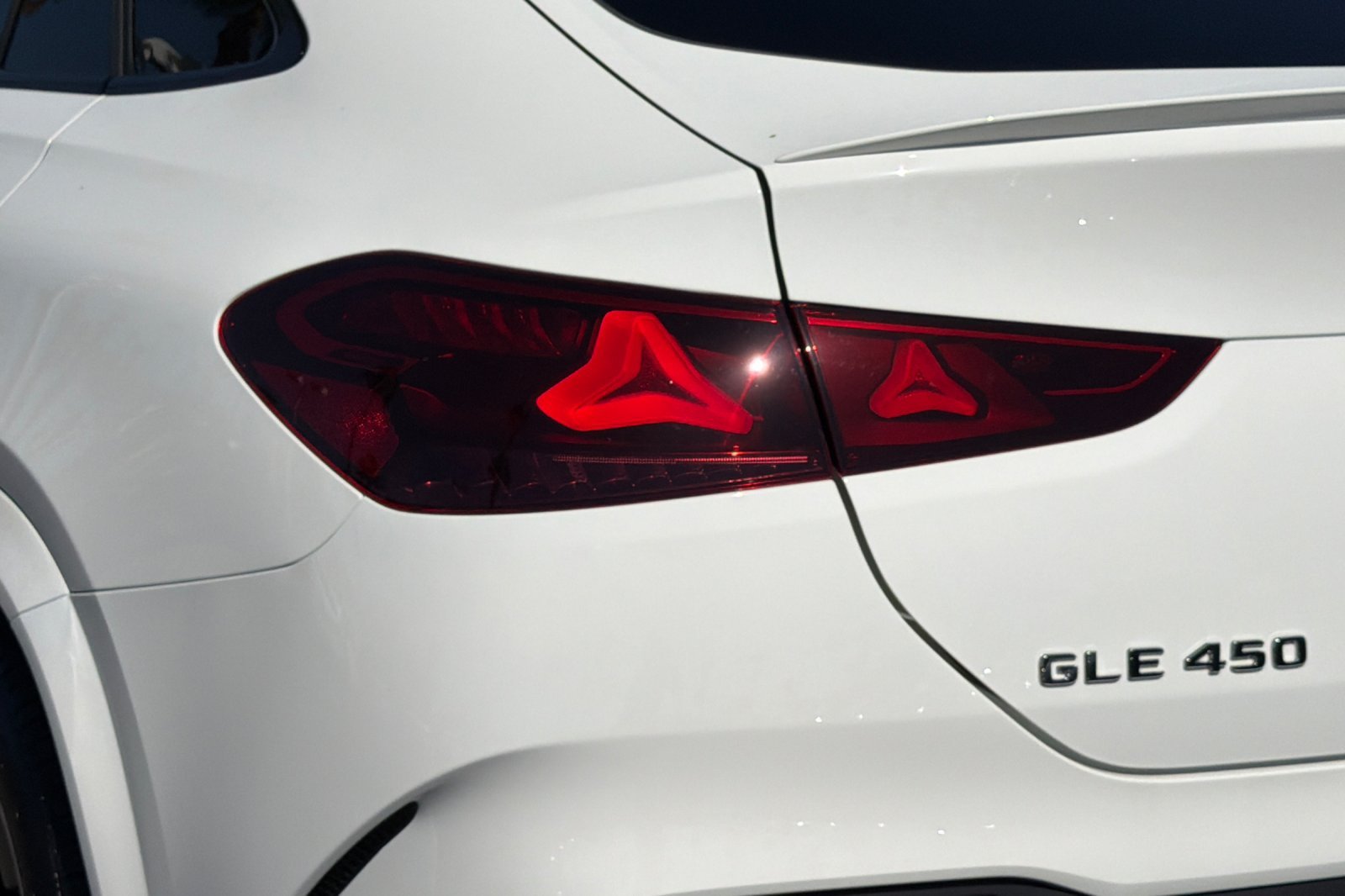 New 2027 Polar White Mercedes-Benz GLE 450 Coupe image 15