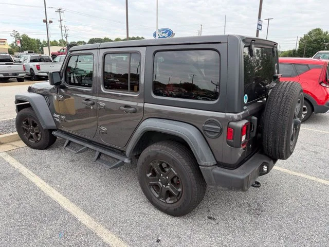 Used 2020 Gray Jeep Unlimited Sport S image 3