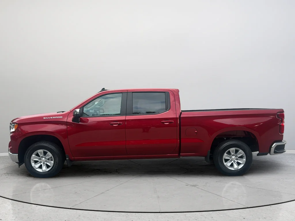 2023 Chevrolet Silverado 1500 LT - Photo 9