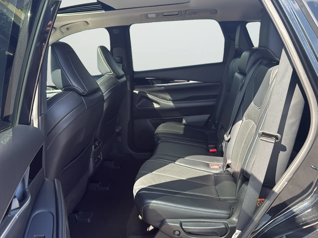 Used 2023 Black INFINITI PURE image 26