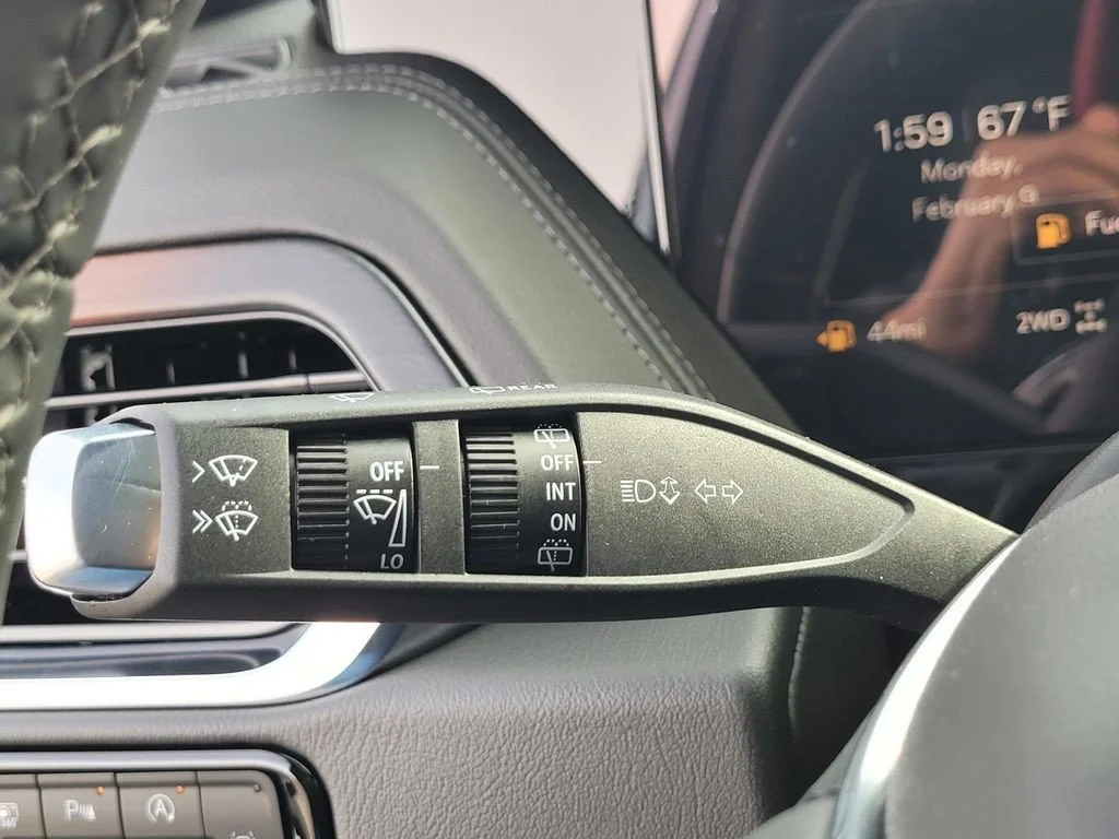 2026 GMC Yukon XL Denali - Photo 23