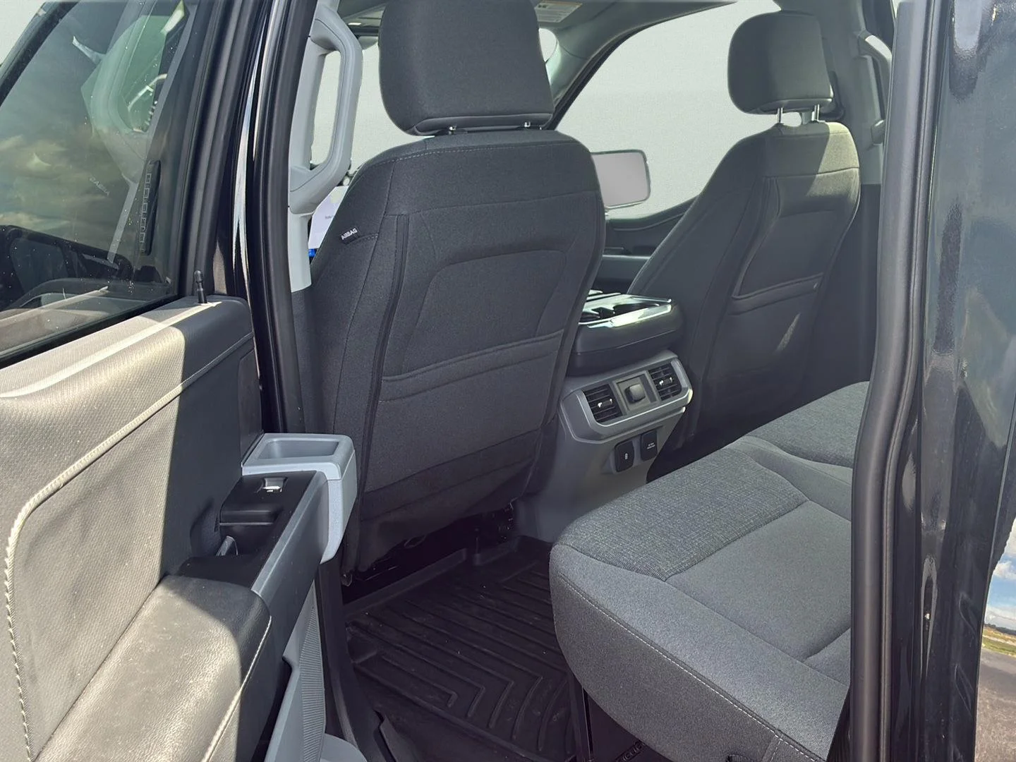 Used 2024 Agate Black Ford XLT image 14