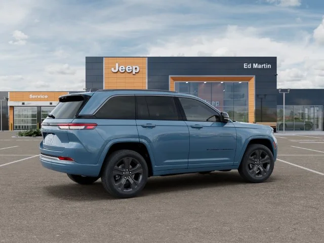 New 2027 Gray Jeep Limited Reserve image 16