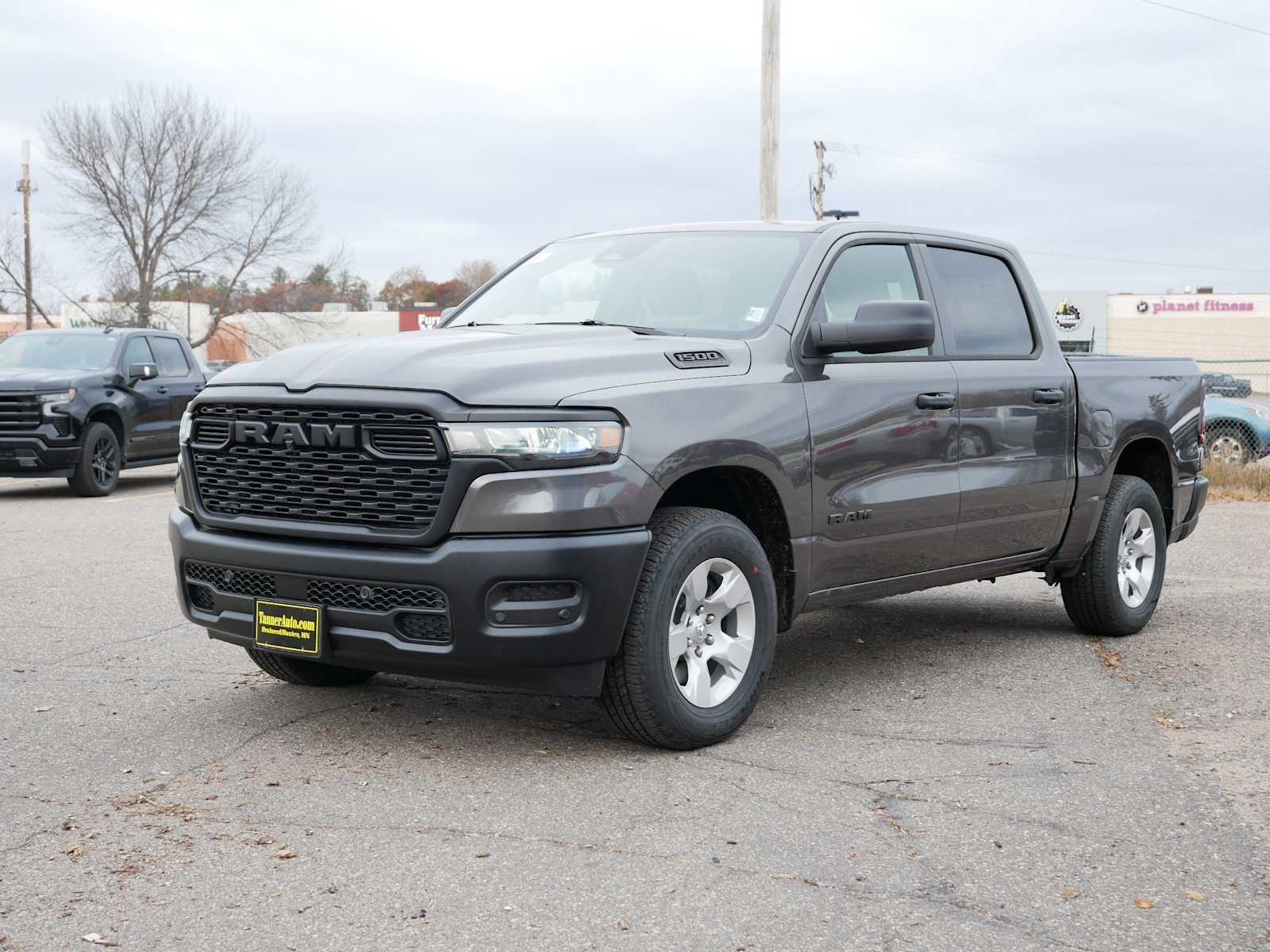 New 2026 Granite Crystal Metallic Clearcoat RAM Tradesman image 3