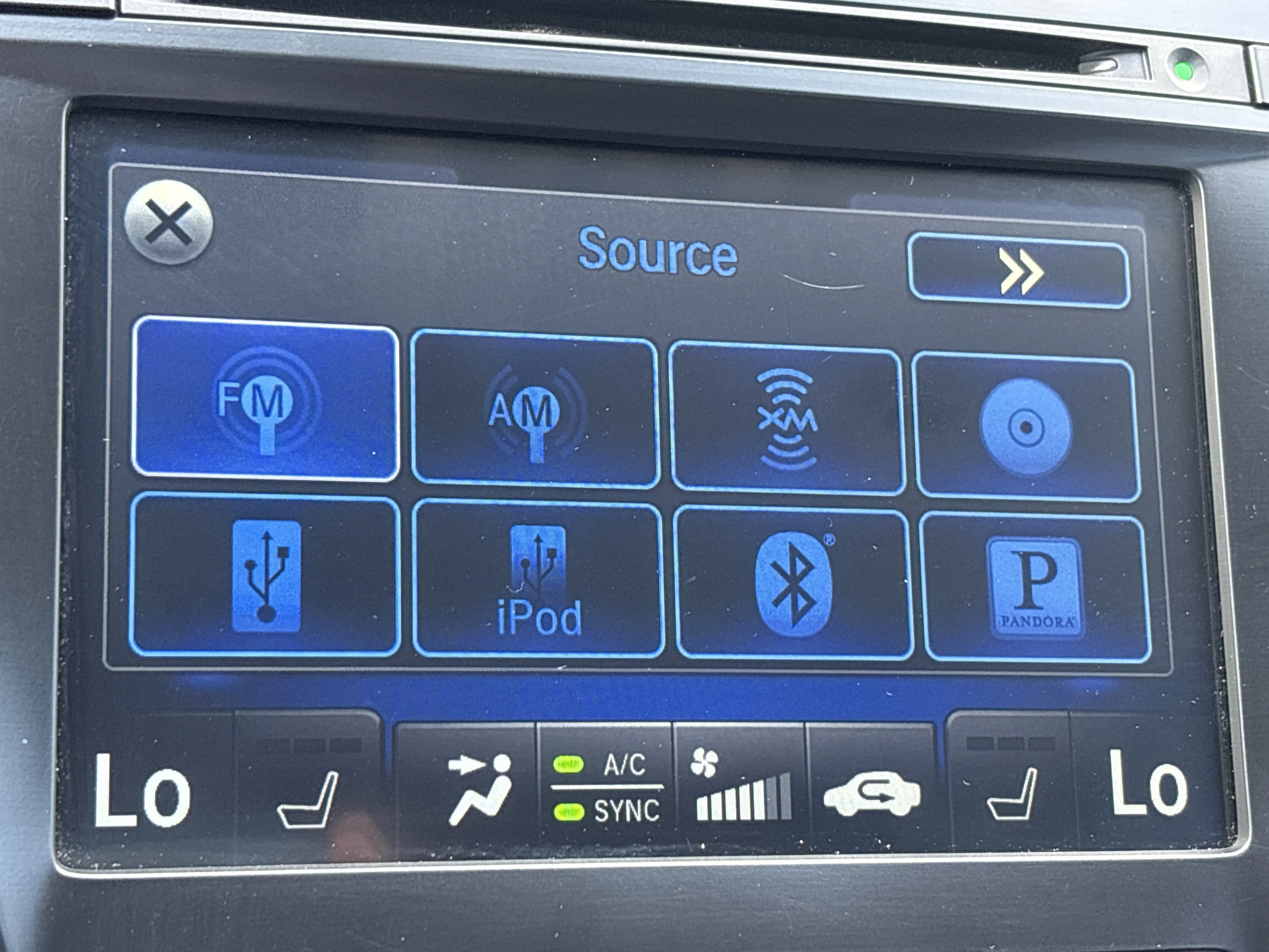 Used 2015 White Acura Base image 28