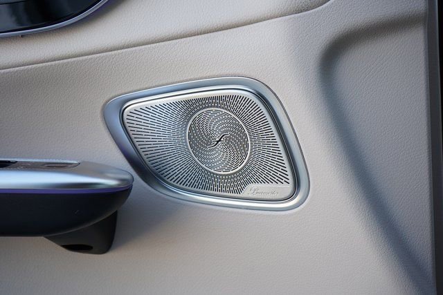 New 2026 Polar White Mercedes-Benz GLC 300 image 51