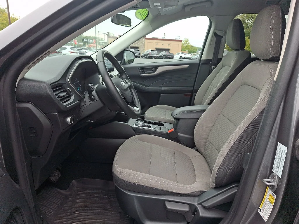 Used 2022 Gray Ford SE image 13