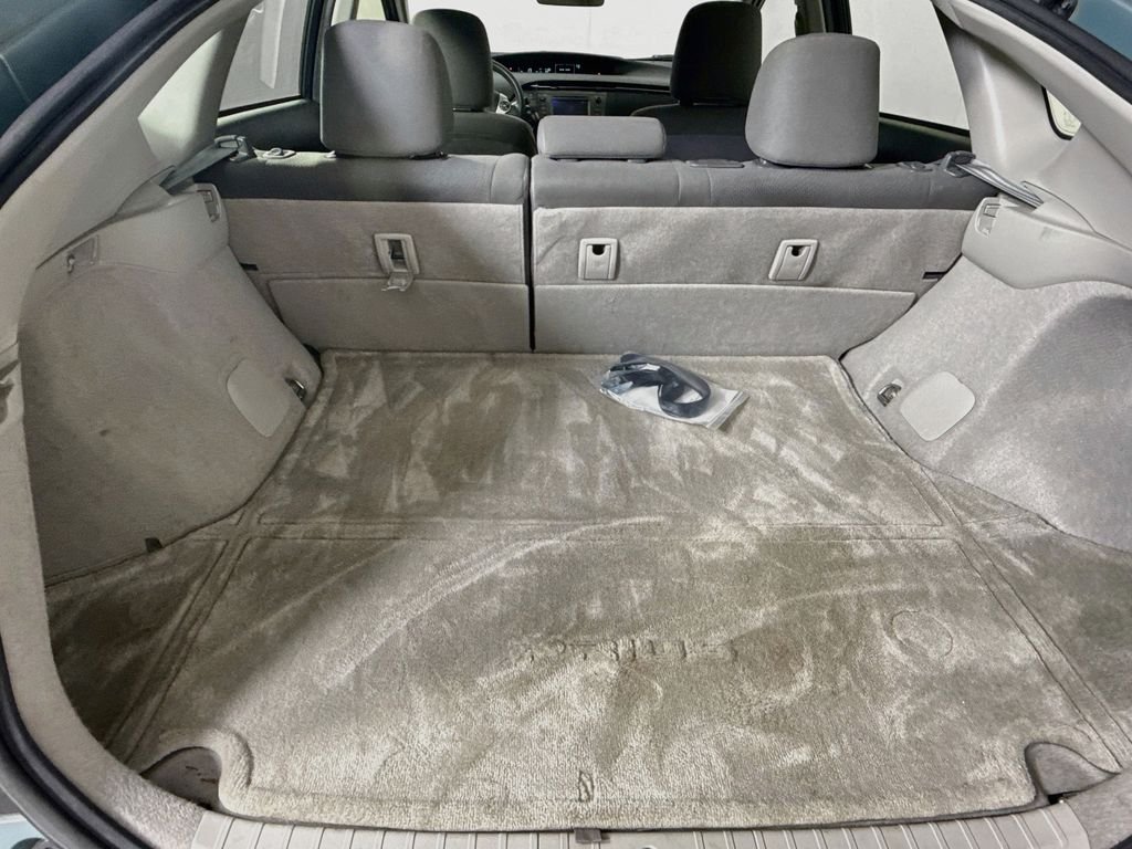Used 2012 Sea Glass Pearl Toyota Two image 22