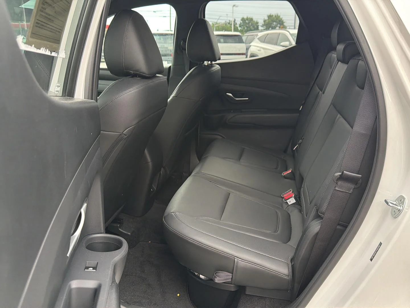Used 2026 Atlas White Hyundai SEL image 11