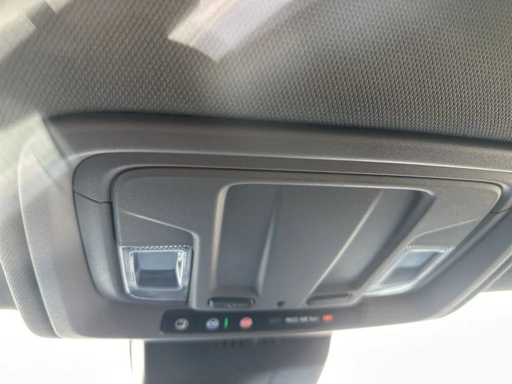 2024 Chevrolet Silverado 1500 LTZ - Photo 27