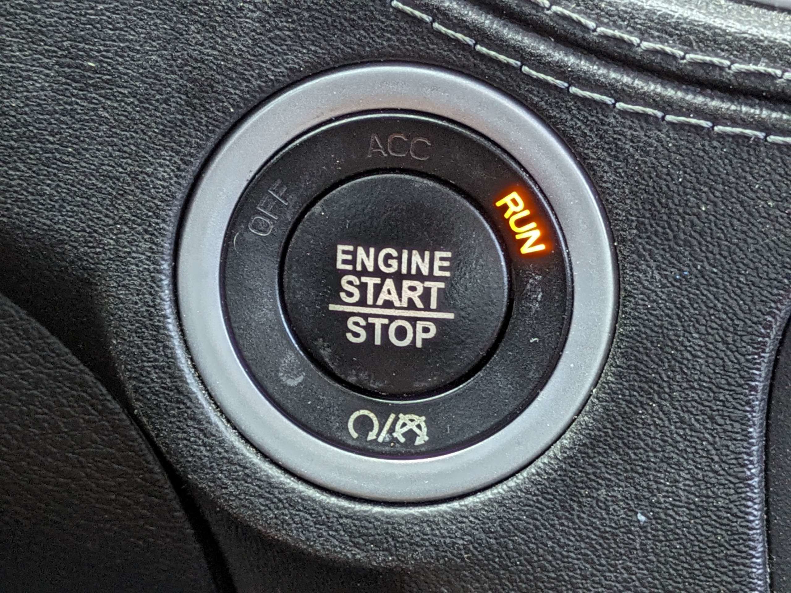 Certified Used 2019 Green Dodge R/T image 32