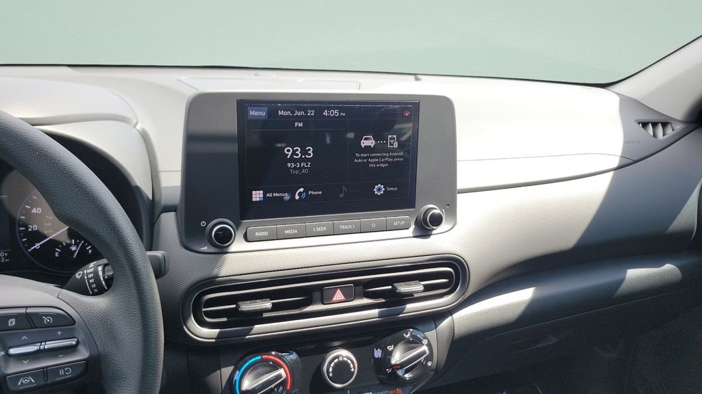 2023 Hyundai Kona SEL - Photo 16