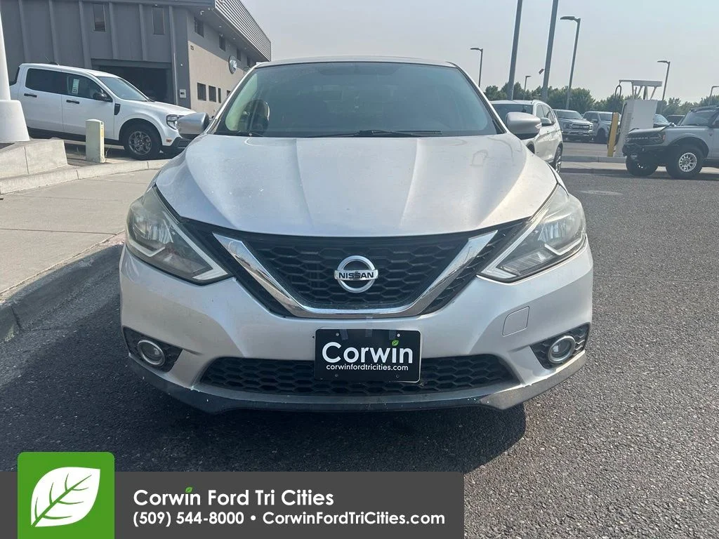 Used 2017 Brilliant Silver Metallic Nissan SR image 3