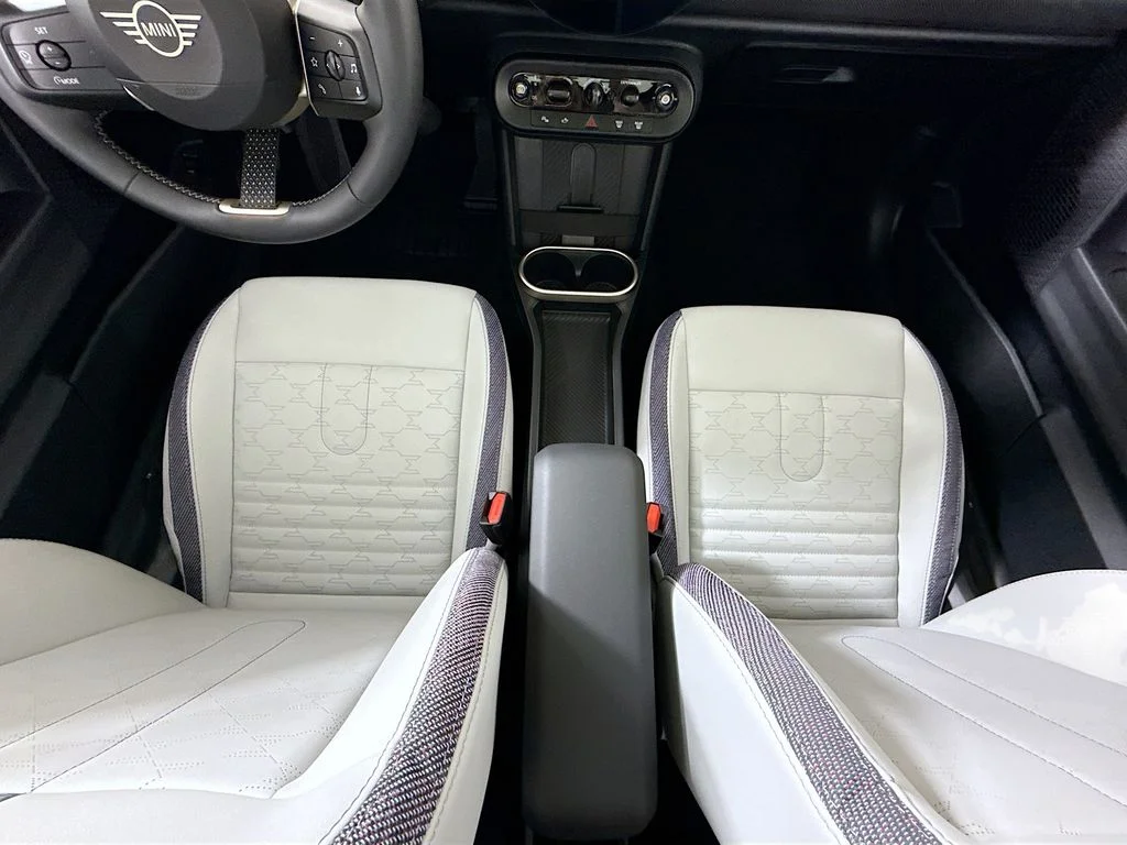 2025 MINI Hardtop 2 Door S - Photo 16