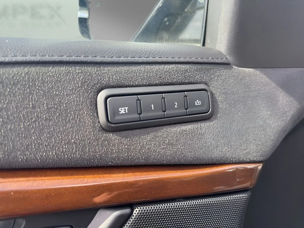 Used 2020 Gray Cadillac Luxury image 11