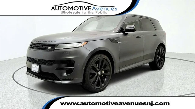 2025 Land Rover Range Rover Sport P460 PHEV Dynamic SE w/ Satin Protective Film