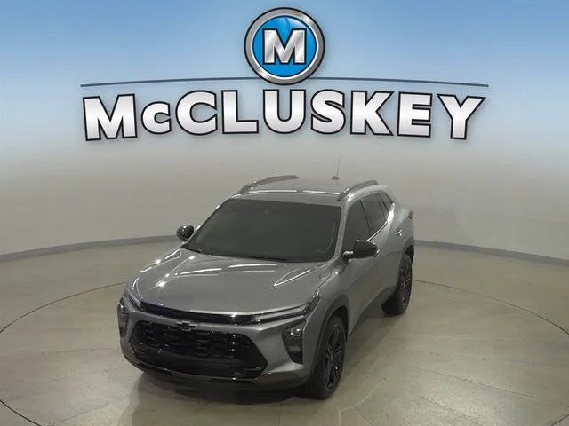 Certified Used 2025 Gray Chevrolet ACTIV image 5