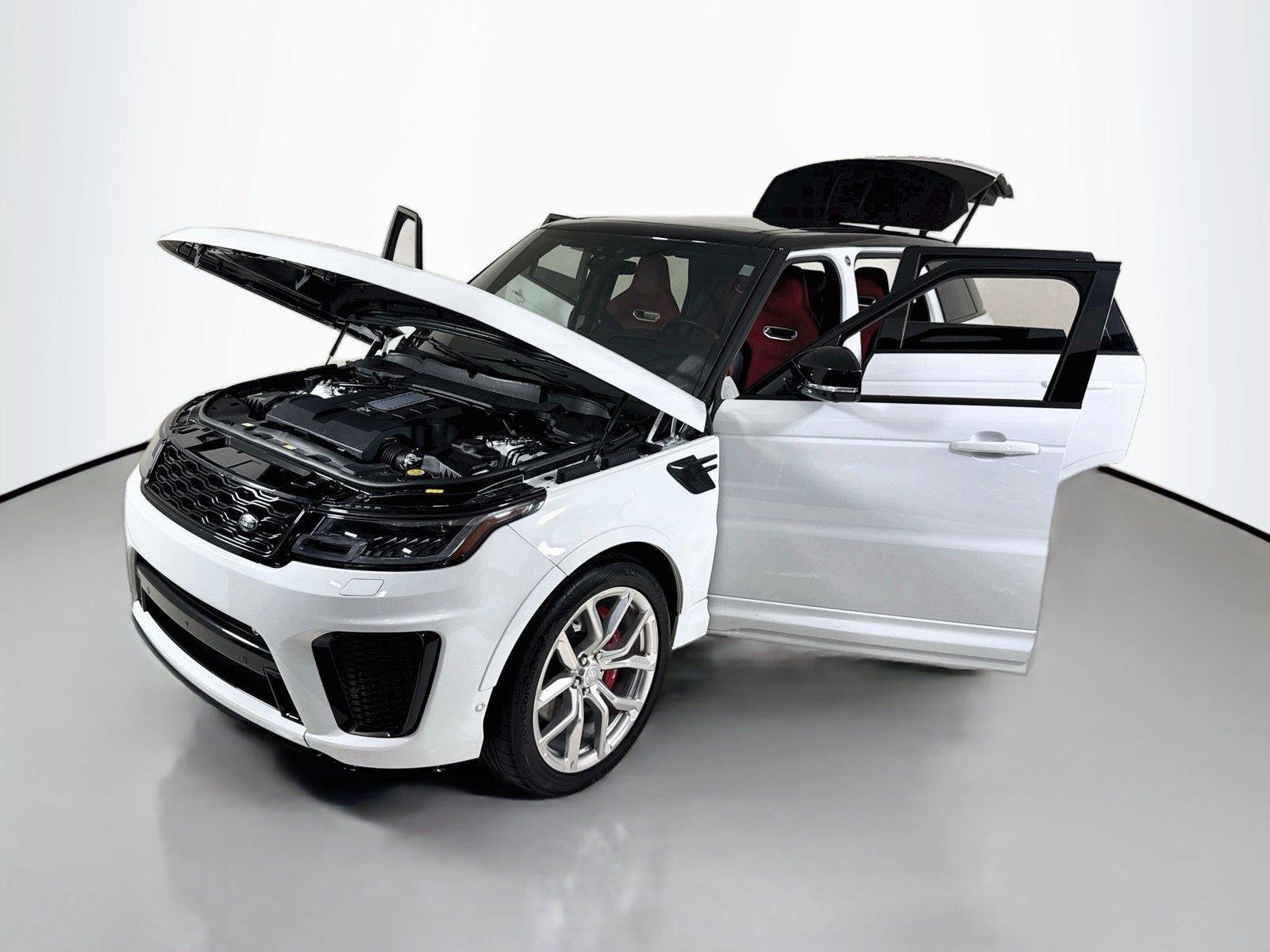Used 2022 Fuji White Land Rover SVR image 45