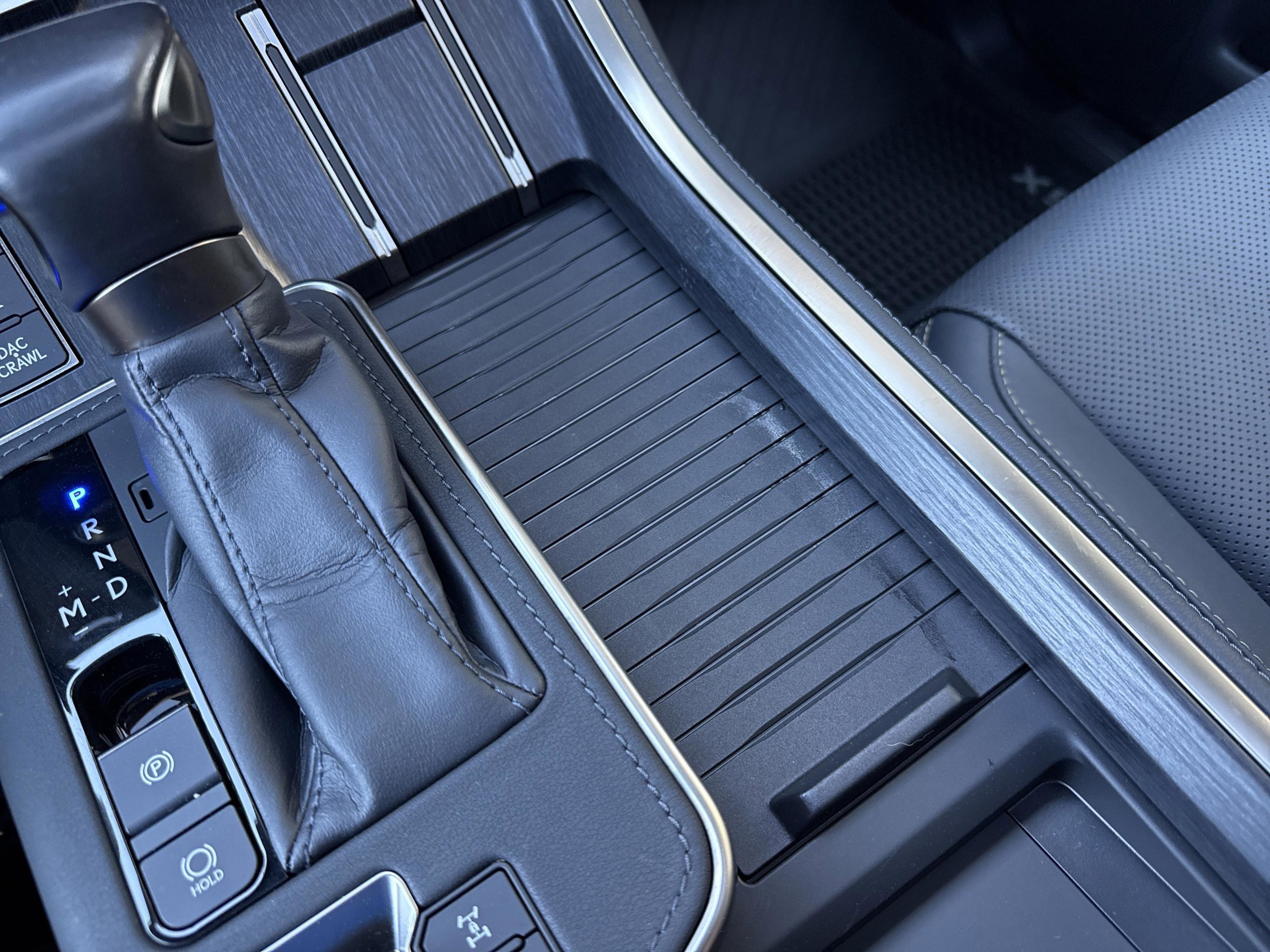 Used 2024 Earth/Black Lexus GX 550 Overtrail image 30