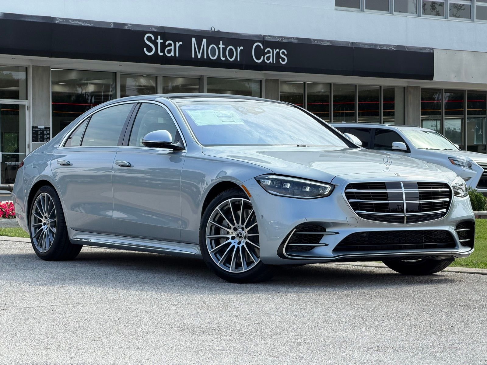 2026 Mercedes-Benz S-Class S 580 4MATIC's photo