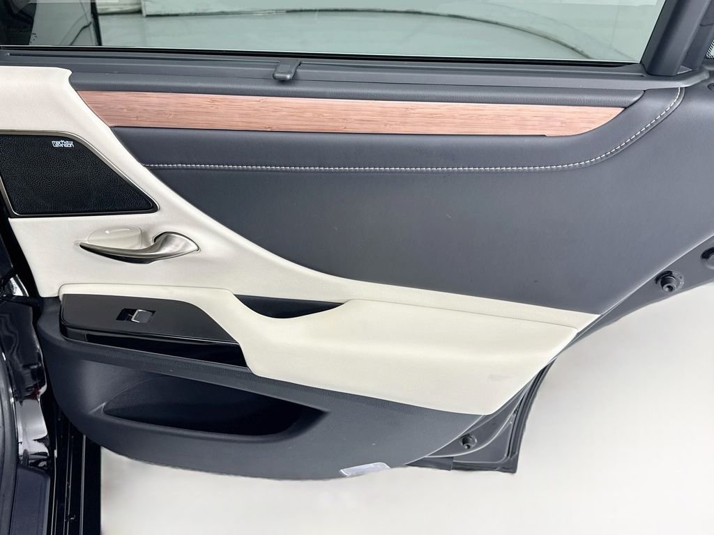 Used 2024 Obsidian Lexus 350 Ultra Luxury image 26