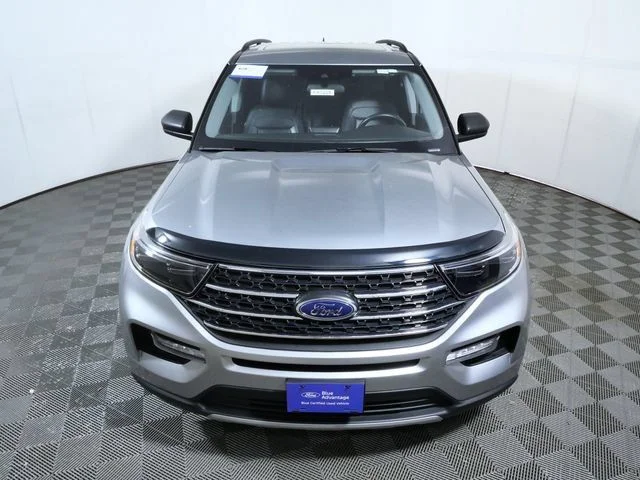 Used 2024 Silver Ford XLT image 3