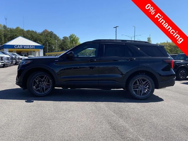 New 2026 Agate Black Metallic Ford ST-Line image 6