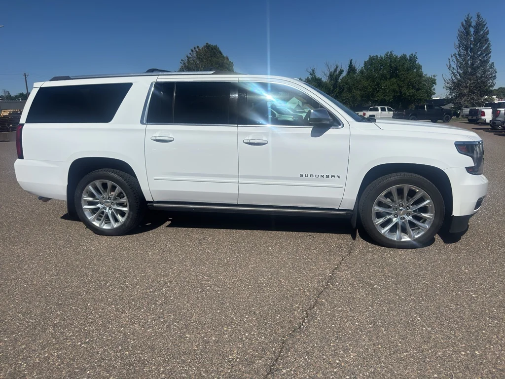 Used 2019 Summit White Chevrolet Premier image 5