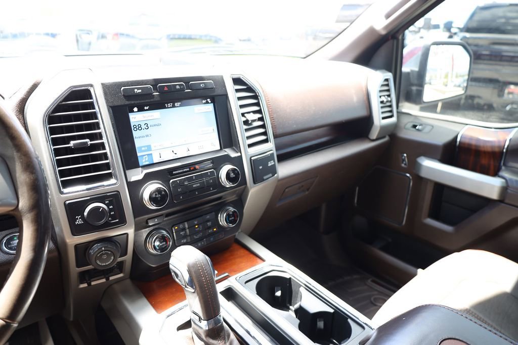 Used 2017 Ruby Red Metallic Tinted Clearcoat Ford King Ranch image 15