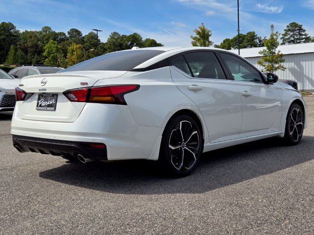 Used 2024 White Nissan 2.5 SR image 5