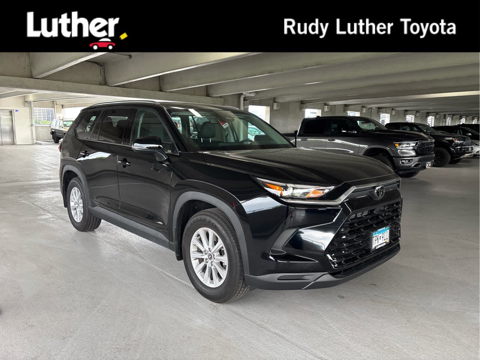 2026 Toyota Grand Highlander XLE AWD's photo