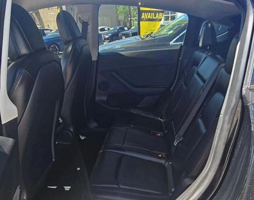 Used 2022 Black Tesla Long Range image 14