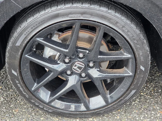 Certified Used 2025 Crystal Black Pearl Honda 4D SPORT image 20