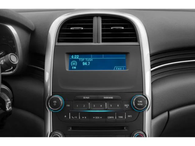 Used 2015 Butte Red Metallic Chevrolet LT image 13