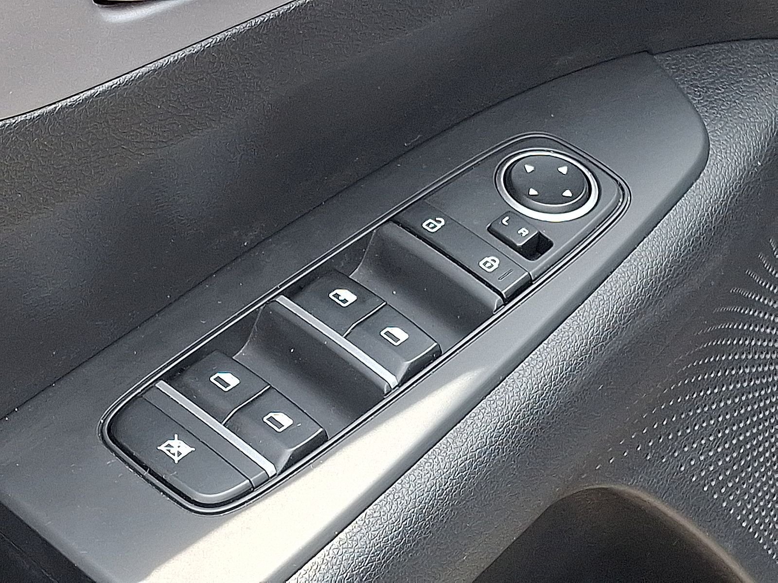 Used 2023 Gray Kia LXS image 21