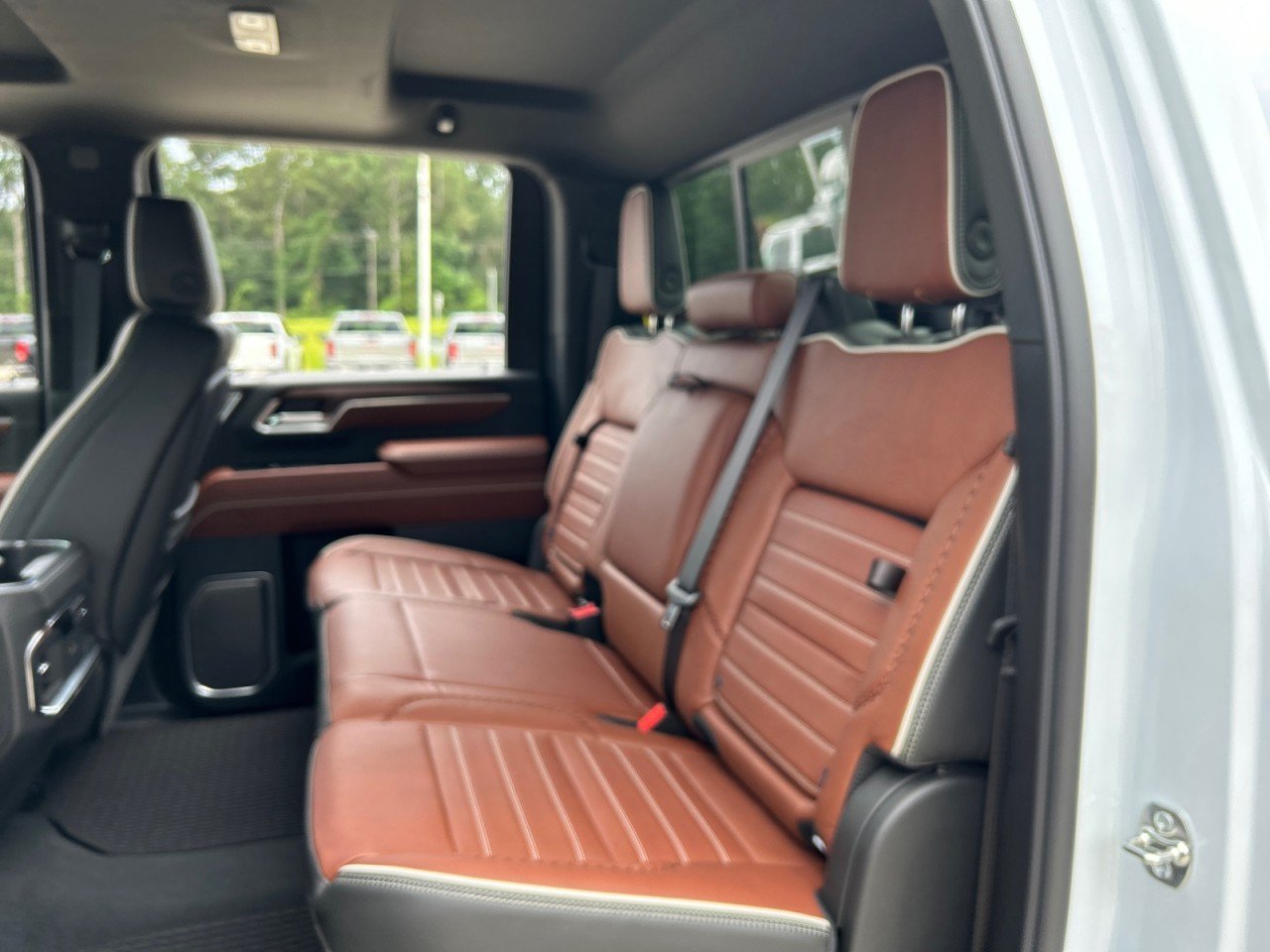 New 2026 Glacier White Tricoat GMC Denali Ultimate image 20