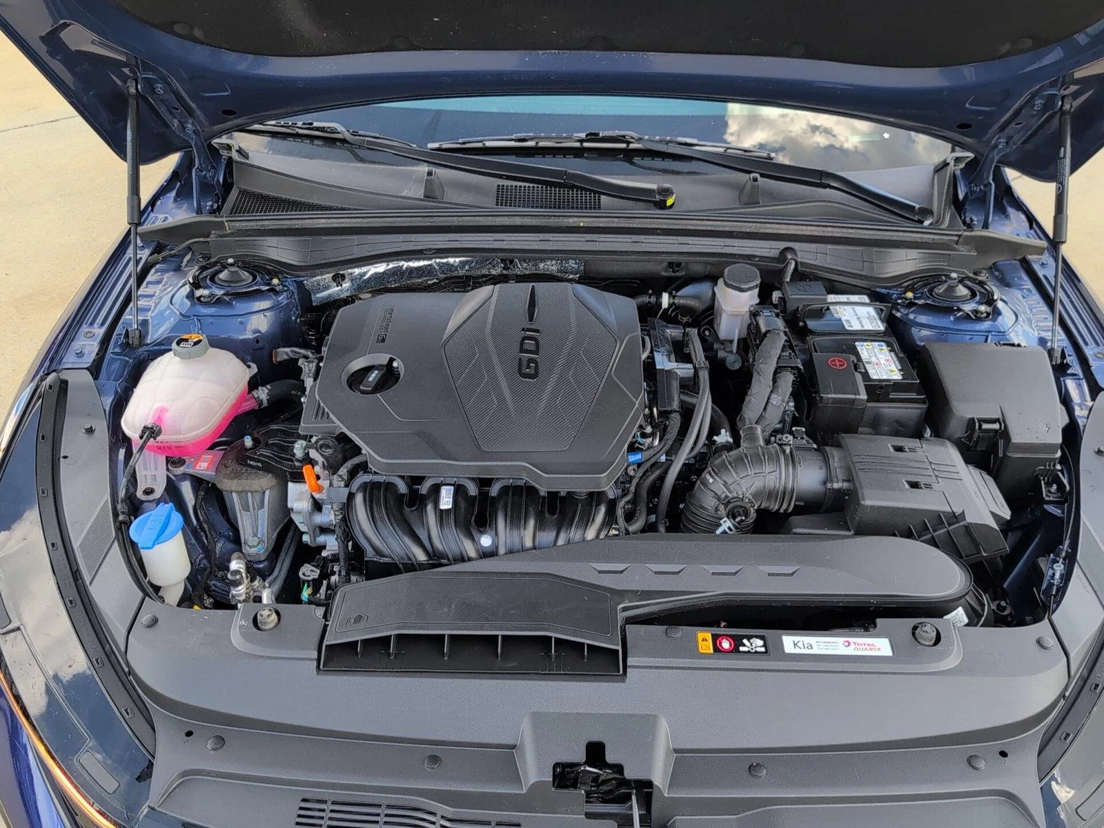 Used 2025 Yacht Blue Kia GT-Line image 41