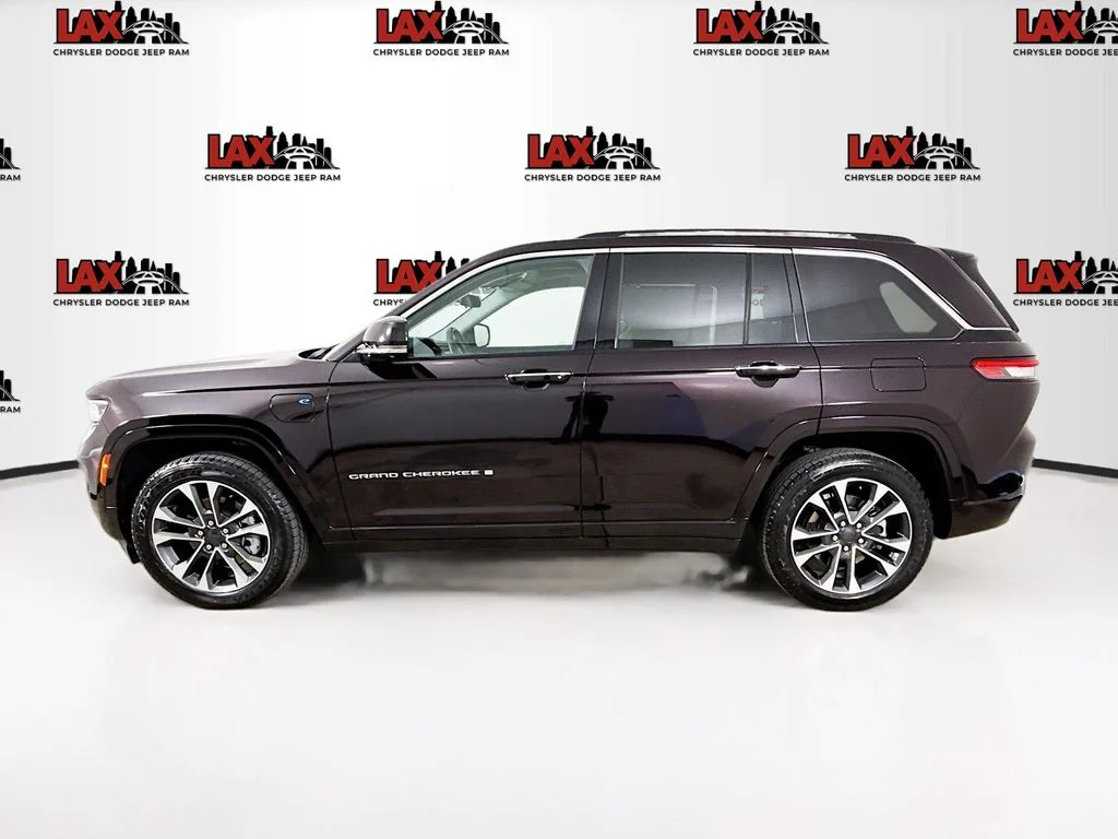 Used 2022 Brown Jeep Overland 4xe image 4
