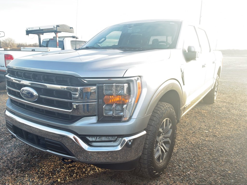 Used 2021 Iconic Silver Metallic Ford LARIAT image 1
