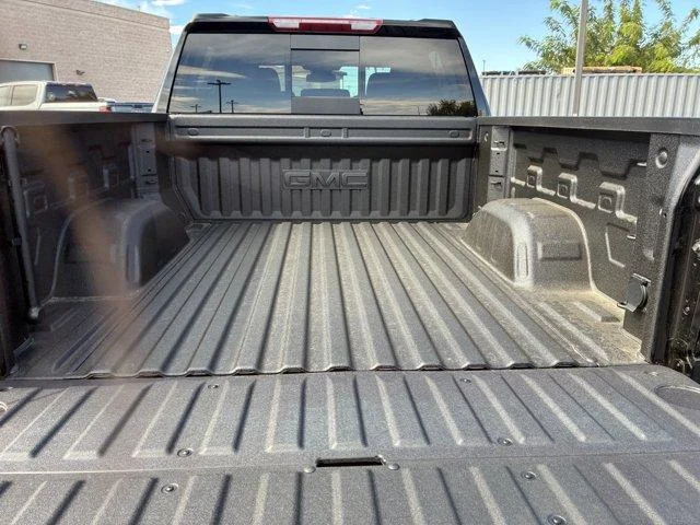 2026 GMC Sierra 1500 SLT - Photo 13