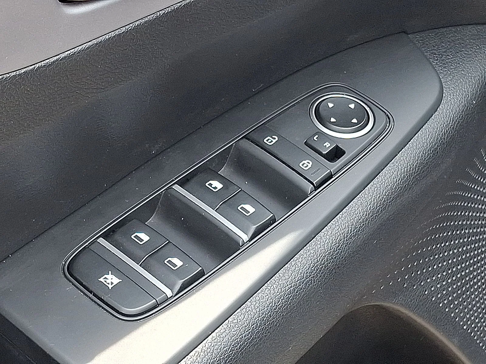 Certified Used 2023 Gray Kia LXS image 21