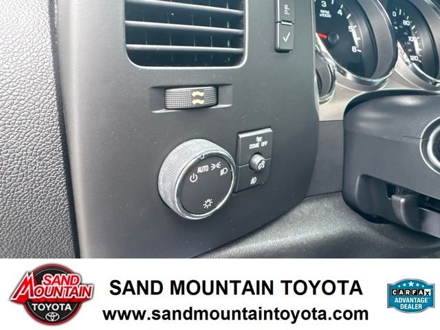 Used 2012 Silver GMC SLE image 15