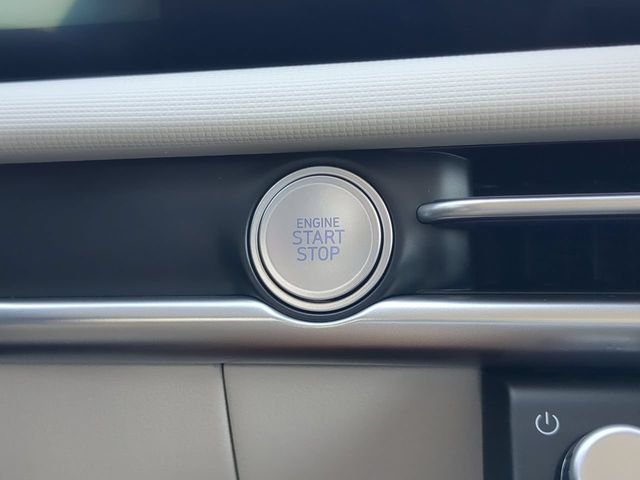 Used 2025 Gray Hyundai SE image 26