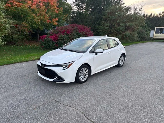 Used 2024 White Toyota SE image 7