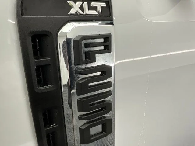2023 Ford F-250 Super Duty XLT - Photo 25